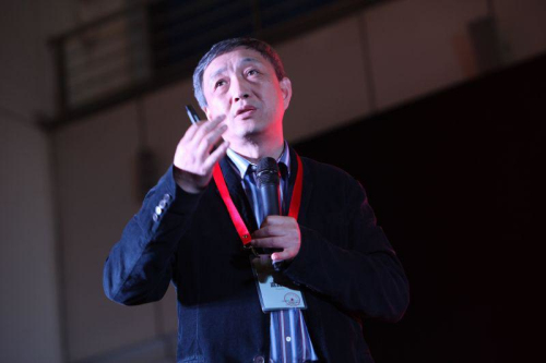 颠覆与重建 ——2015中国传媒论坛慧聚长安华山论道