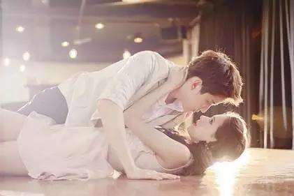 这部剧有毒！《亲爱的，公主病》掀起暑期营销“少女旋风”