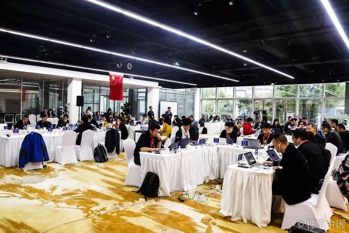 大家好,给大家介绍一下,这是2017特美终审会! 大家好,给大家介绍一下,这是2017特美终审会!