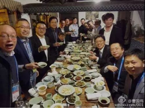 文人、戏子、首富，乌镇的一台戏